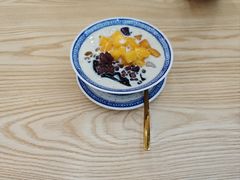 -黄氏水牛奶甜品世家(空港新天地店)