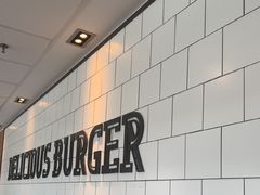 -麦当劳(世贸店)