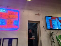-霄汉牛三鲜湖北砂锅菜(万松园2店)
