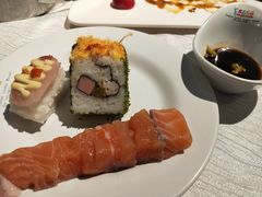 -领鲜活海鲜榴莲自助火锅(东门店)