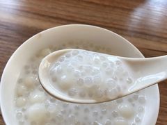 椰汁鲜奶西米露-笃笃笃糖粥(十全街店)