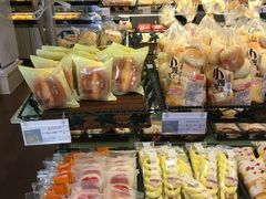 -Caidie Bakery采蝶轩(百越店)