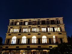-伯衡55·吉品轩(乌鲁木齐南路店)