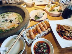 -咕嘟草帽鱼·牛奶一样的鲜鱼汤(天鹅湖万达广场店)