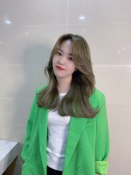 -银星女王公园发型艺术沙龙
