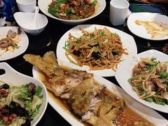 -老牌坊•鲁菜名店•地道济南菜(大观园商埠店)