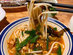 招牌小锅米线-缘生态云南菜·野生菌庭院餐厅(华侨城店)