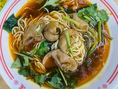 -犟一碗双椒鸡面(得意世界店)