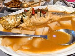 深海黄鱼烧年糕-桂满陇·手作小笼包&江南叫花鸡(中山公园店)