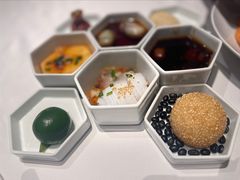 秦淮八艳美味小吃-民国红公馆·秦淮八艳(夫子庙店)