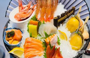 Deluxe Sashimi Platter