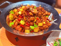 地窝堡辣子鸡-清真·古丽花儿·新疆美食(河南路店)