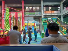 -蒙特利亲子乐园