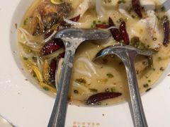 -渔语鱼酸菜鱼新川菜(来福士店)