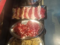 -牛一煲美食(江高店)