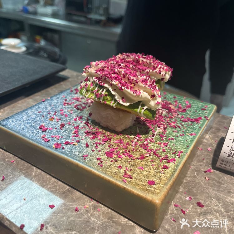 下次一定约上三五好友来[调皮]