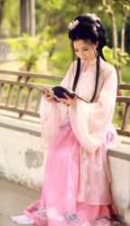 -九月鹰飞汉服摄影工作室