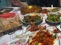 -老班长·小龙虾·鲜货烧烤大排档(金街美地店)