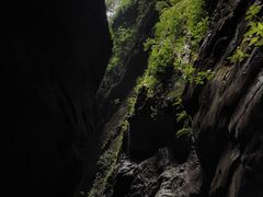 -龙水峡地缝景区