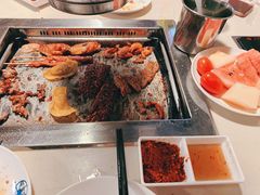 -爱客得牛排海鲜烤肉·火锅自助(春熙路黑金好店)