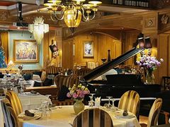 -火车头法国西餐厅