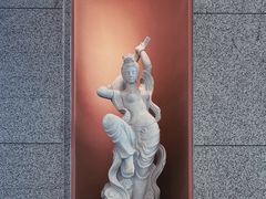 -敦煌莫高国际机场