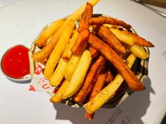 -春树下·树屋花房西餐厅(罍街AS1980店)