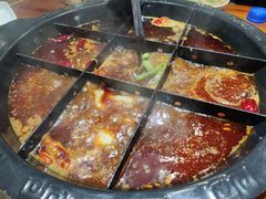 -火云天重庆火锅自助(中山路店)