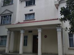 -上海银珠苑度假村-地面停车场