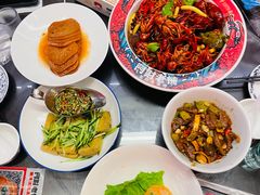 -阿财老铺·老蚌埠龙虾城(华夏总店)