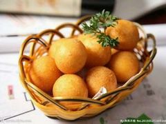 -泰龙城小吃街
