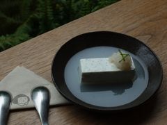 -知亘茶食