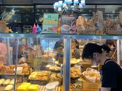 面包甜点陈列柜-东哥面包(江宁大润发店)