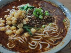 -丁丁猫重庆小面(徐州路店)