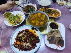 -洪霞餐馆