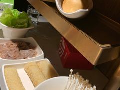 -海底捞火锅鲜切牛肉主题店(长寿路店)