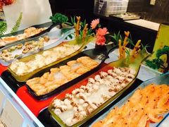 -半岛翡丽海鲜自助餐厅(观风亭店)