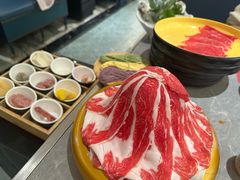 -一绪に寿喜烧(虹悦城店)