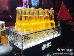 -赤红音乐现场(浦东金桥路店)