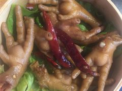 -王婆乔鲜鱼自助火锅(蜀汉路店)