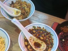 -怪噜范·老贵阳街头名小吃(鸿通城店)