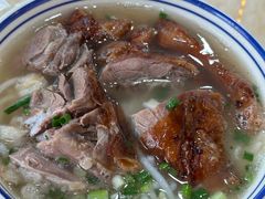 -香辉食馆(新兴路店)