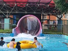 -欢乐水魔方水世界