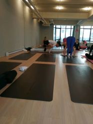 -无界瑜伽普拉提