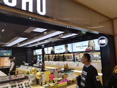 -LOHO眼镜(北京朝北大悦城店)