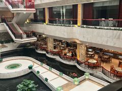 -广东大厦酒店(广州北京路步行街纪念堂地铁站店)