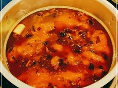 -马路边边串串香(延庆环球新意广场店)