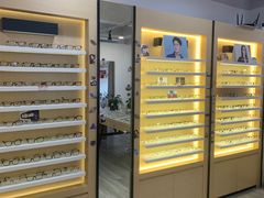 -康利眼镜·蔡司战略合作店(龙泉书房店)