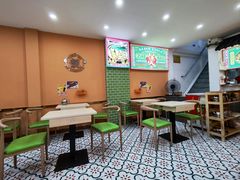 -何煲强·煲仔饭·啫啫煲顺德老字号(上下九店)