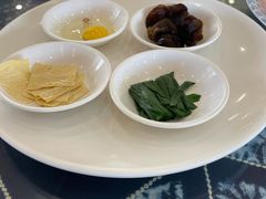 -桥香园过桥米线(国贸店)